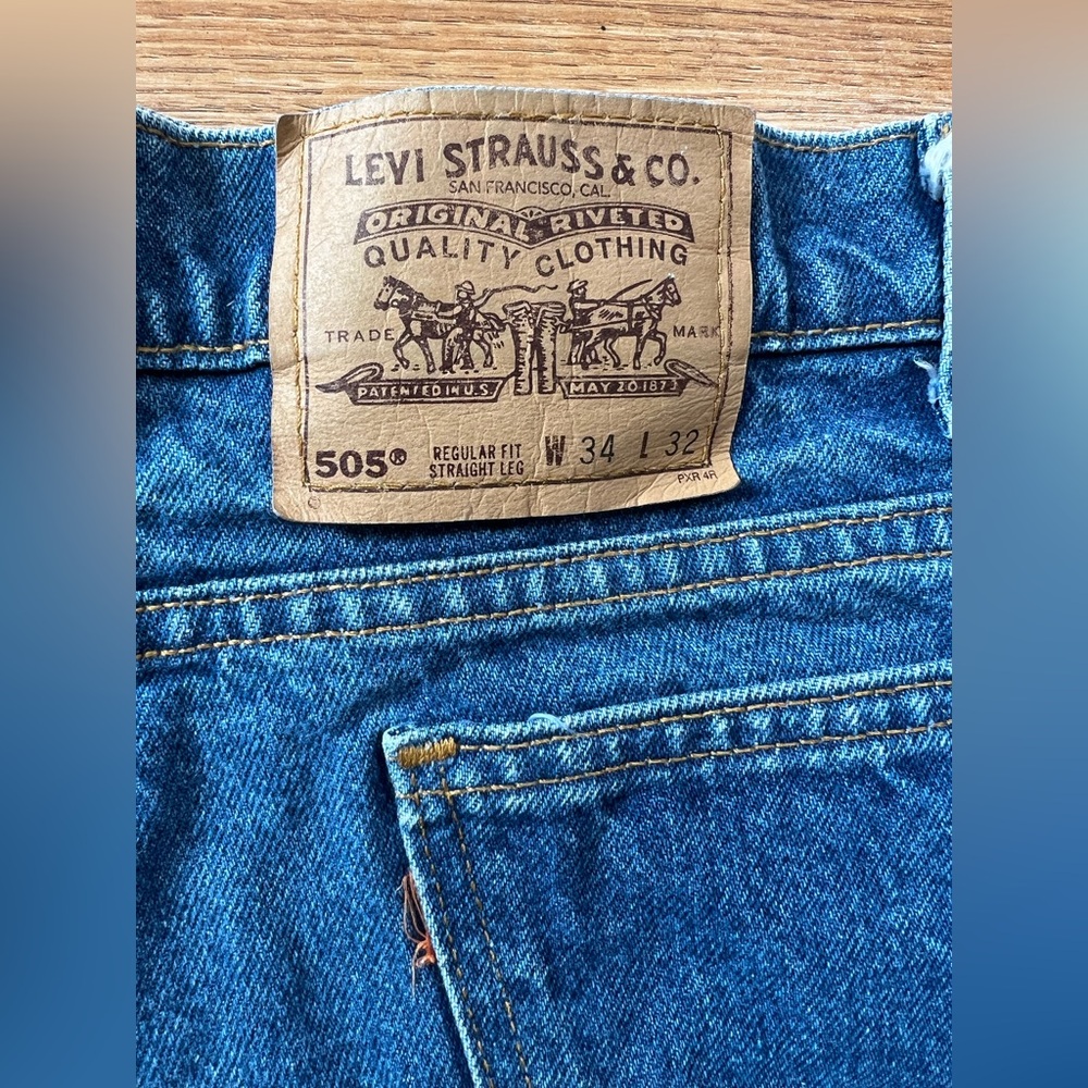 505 Dark Blue Denim Frayed Hem Women's Shorts - Picture 3 of 5